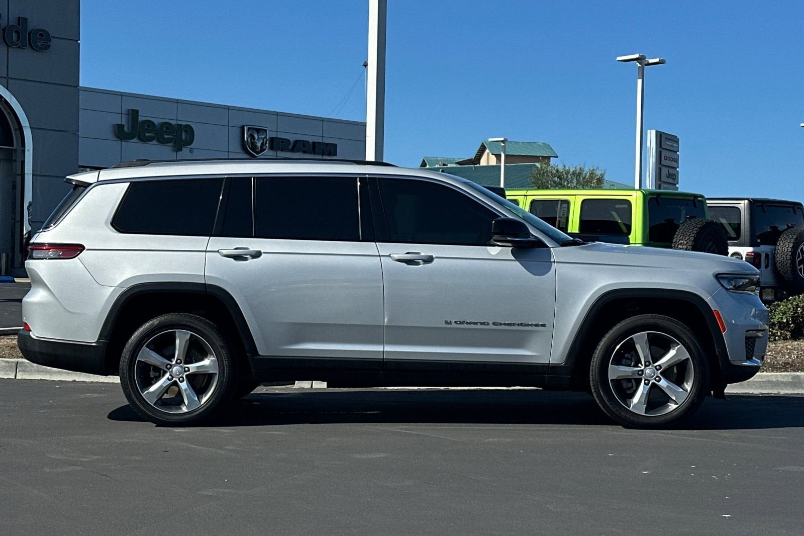 2022 Jeep Grand Cherokee L Limited