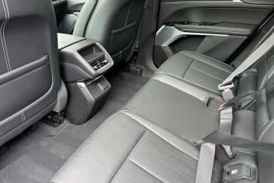 2025 Cadillac LYRIQ Sport 2