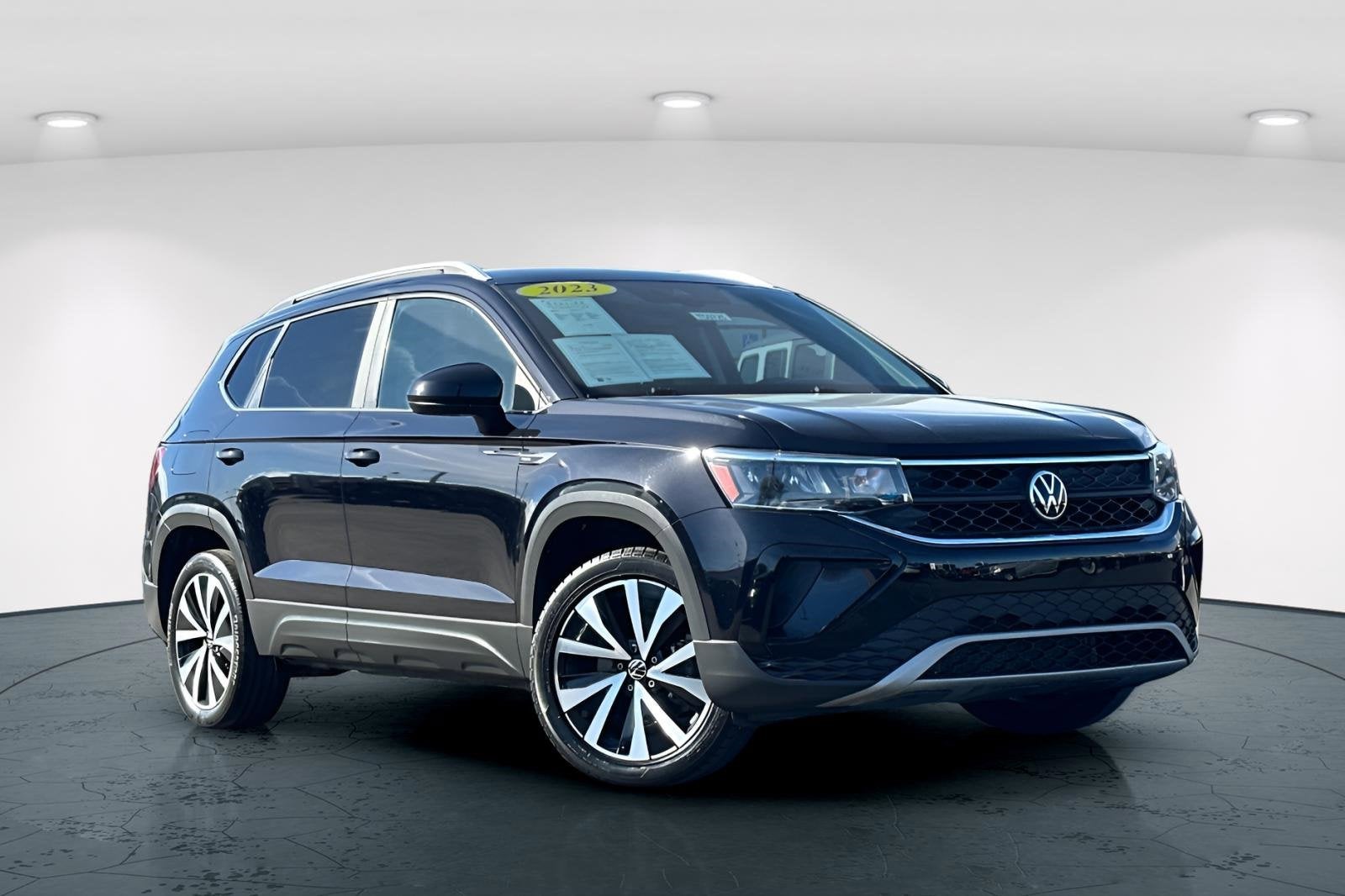 2023 Volkswagen Taos SE