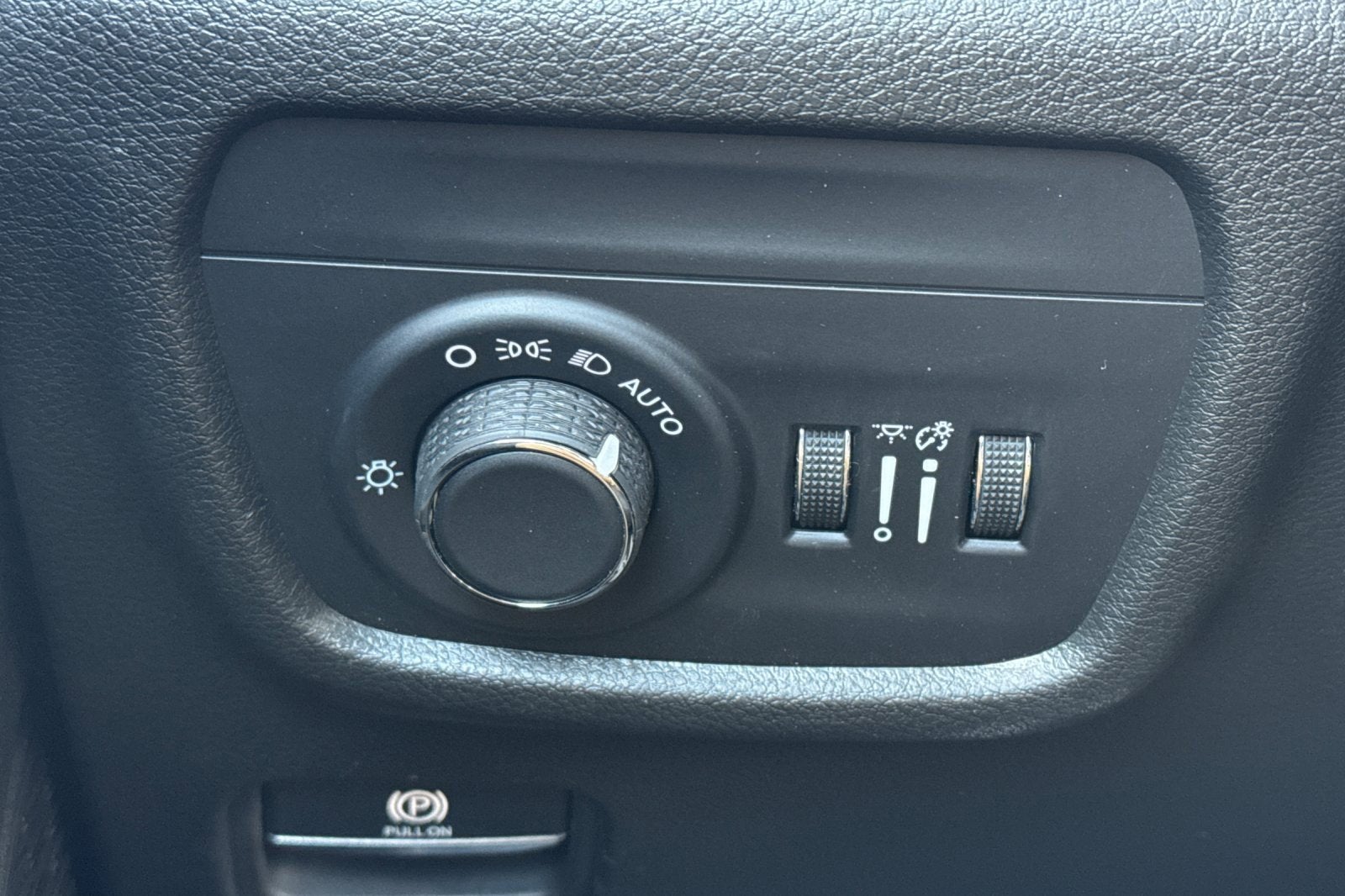 2024 Jeep Grand Cherokee Laredo X