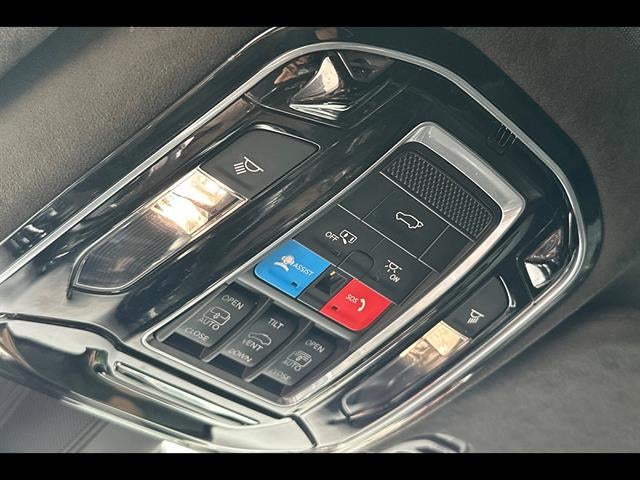 2022 Jeep Grand Wagoneer Series II