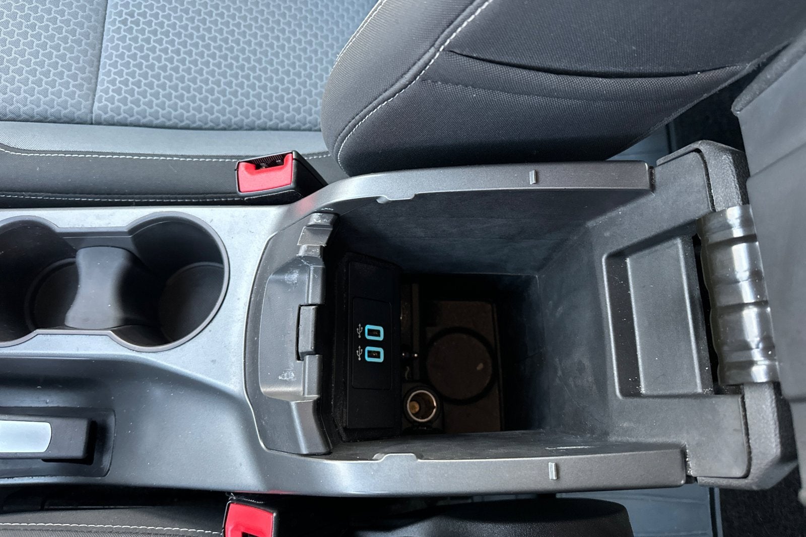 2017 Ford C-Max Energi SE