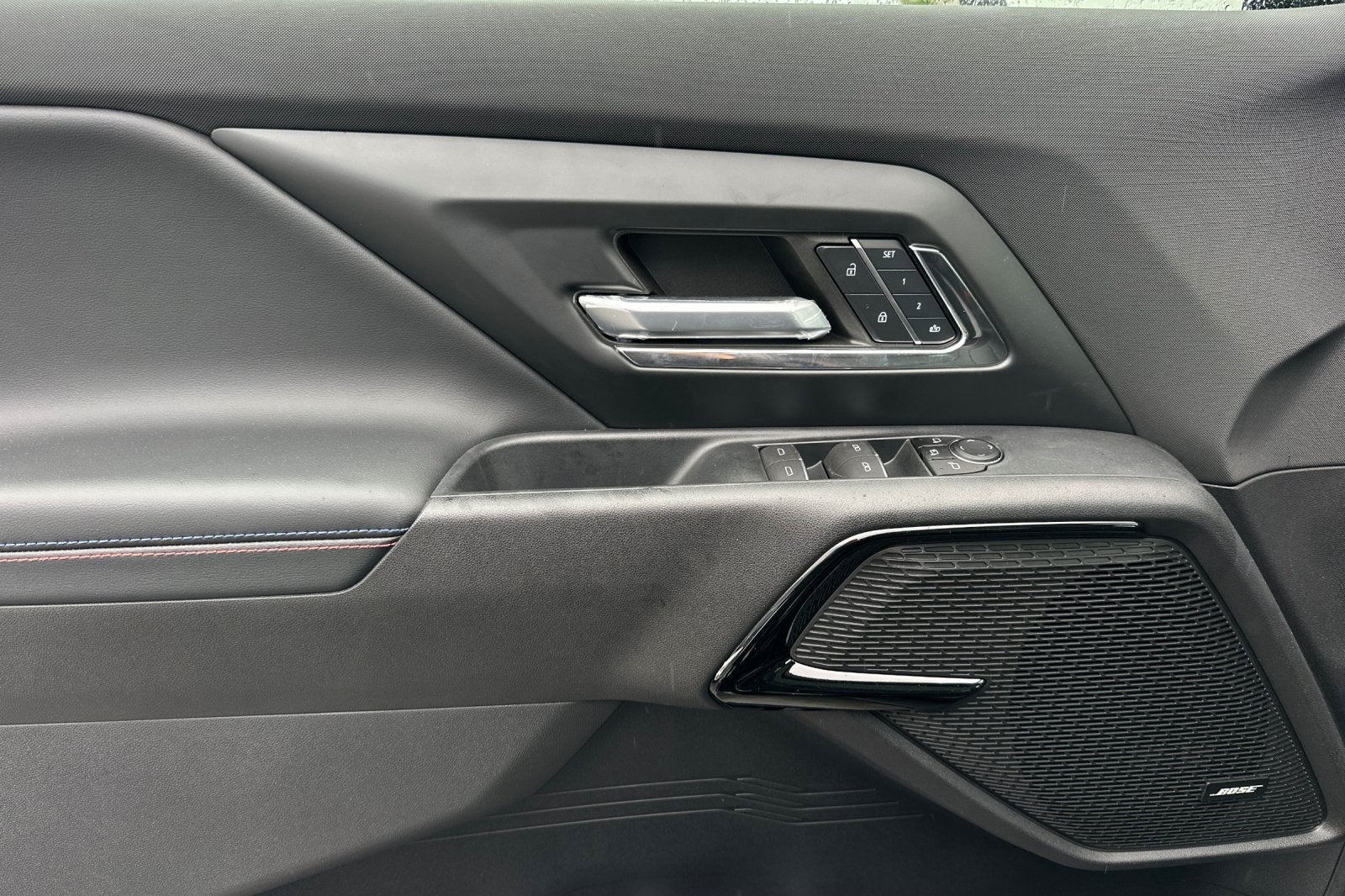 2024 Chevrolet Silverado EV RST