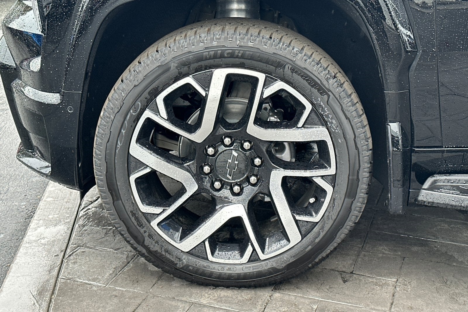 2024 Chevrolet Silverado EV RST