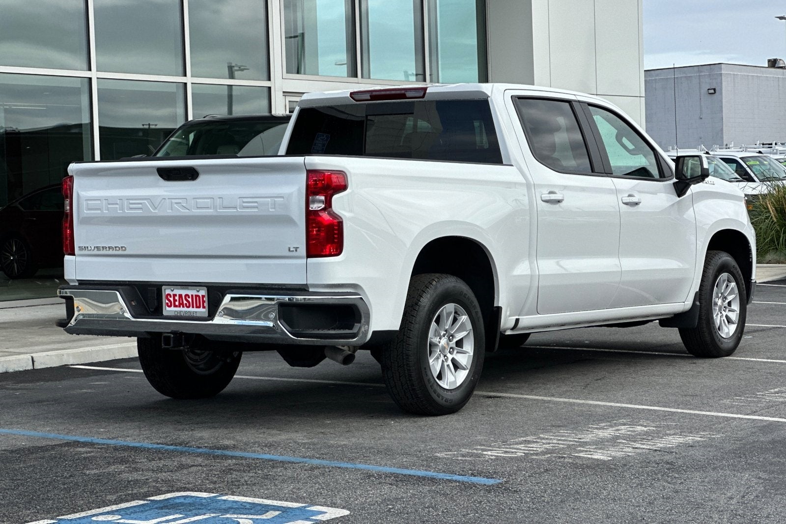 2025 Chevrolet Silverado 1500 LT
