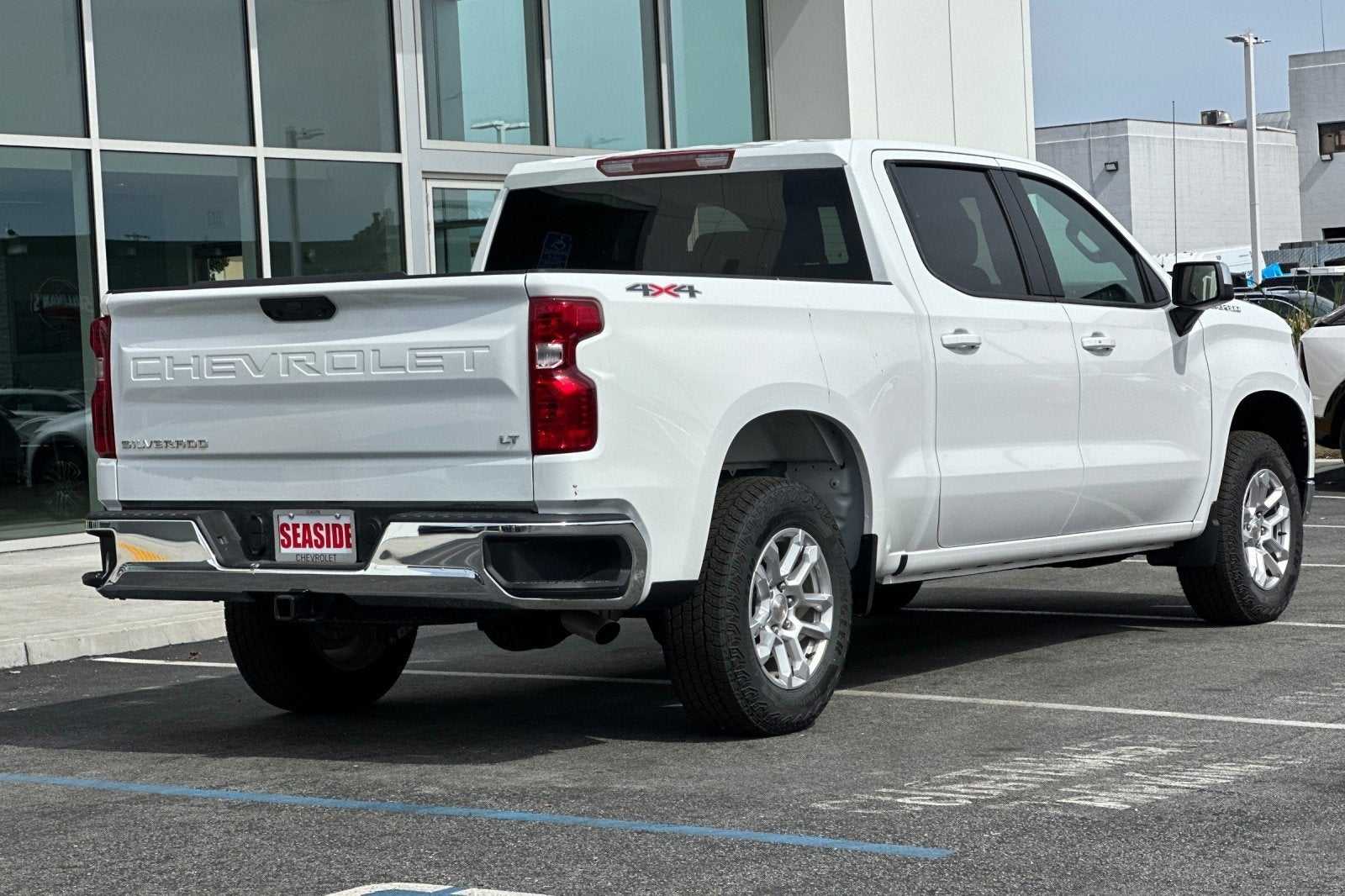 2025 Chevrolet Silverado 1500 LT (2FL)