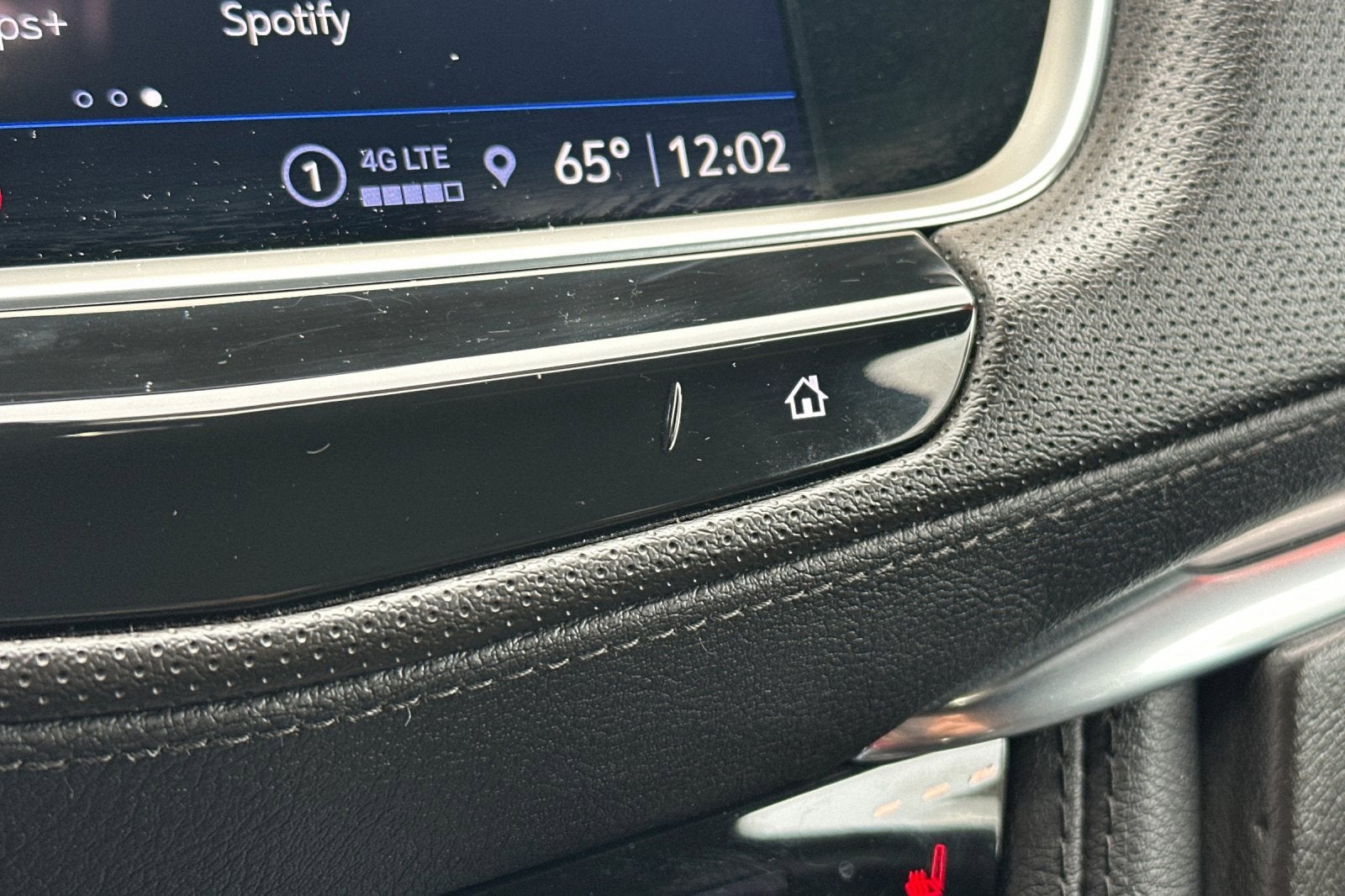 2022 Cadillac XT5 Luxury