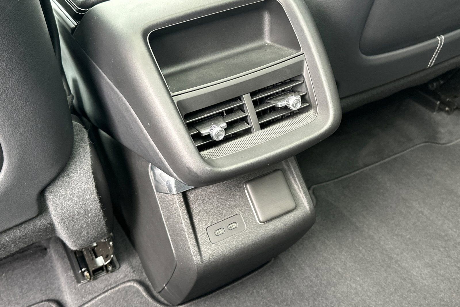 2025 Cadillac LYRIQ Sport 2