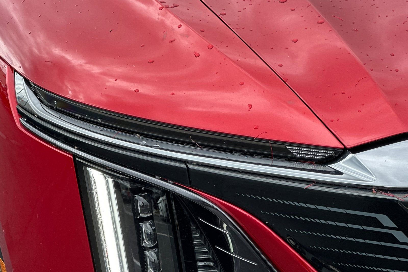 2025 Cadillac LYRIQ Sport 2