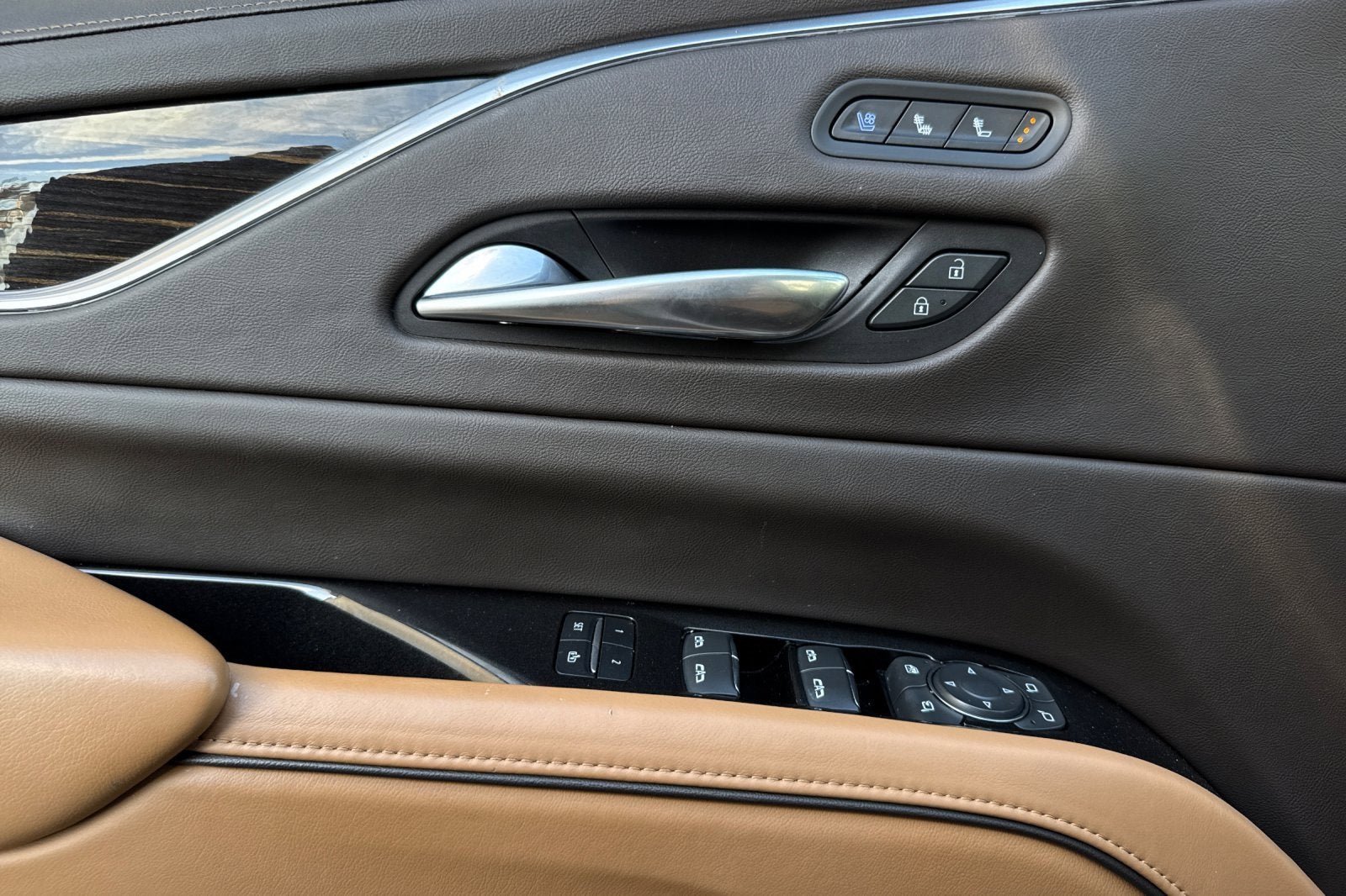 2021 Cadillac Escalade ESV Premium Luxury