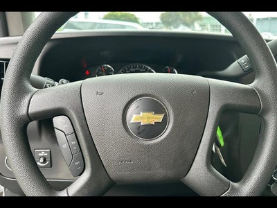 2026 Chevrolet Express Cutaway 3500 1WT