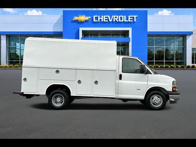 2026 Chevrolet Express Cutaway 3500 1WT