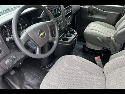 2026 Chevrolet Express Cutaway 3500 1WT