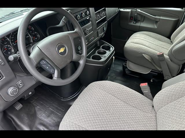 2026 Chevrolet Express Cutaway 3500 1WT