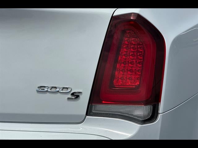 2019 Chrysler 300 300S