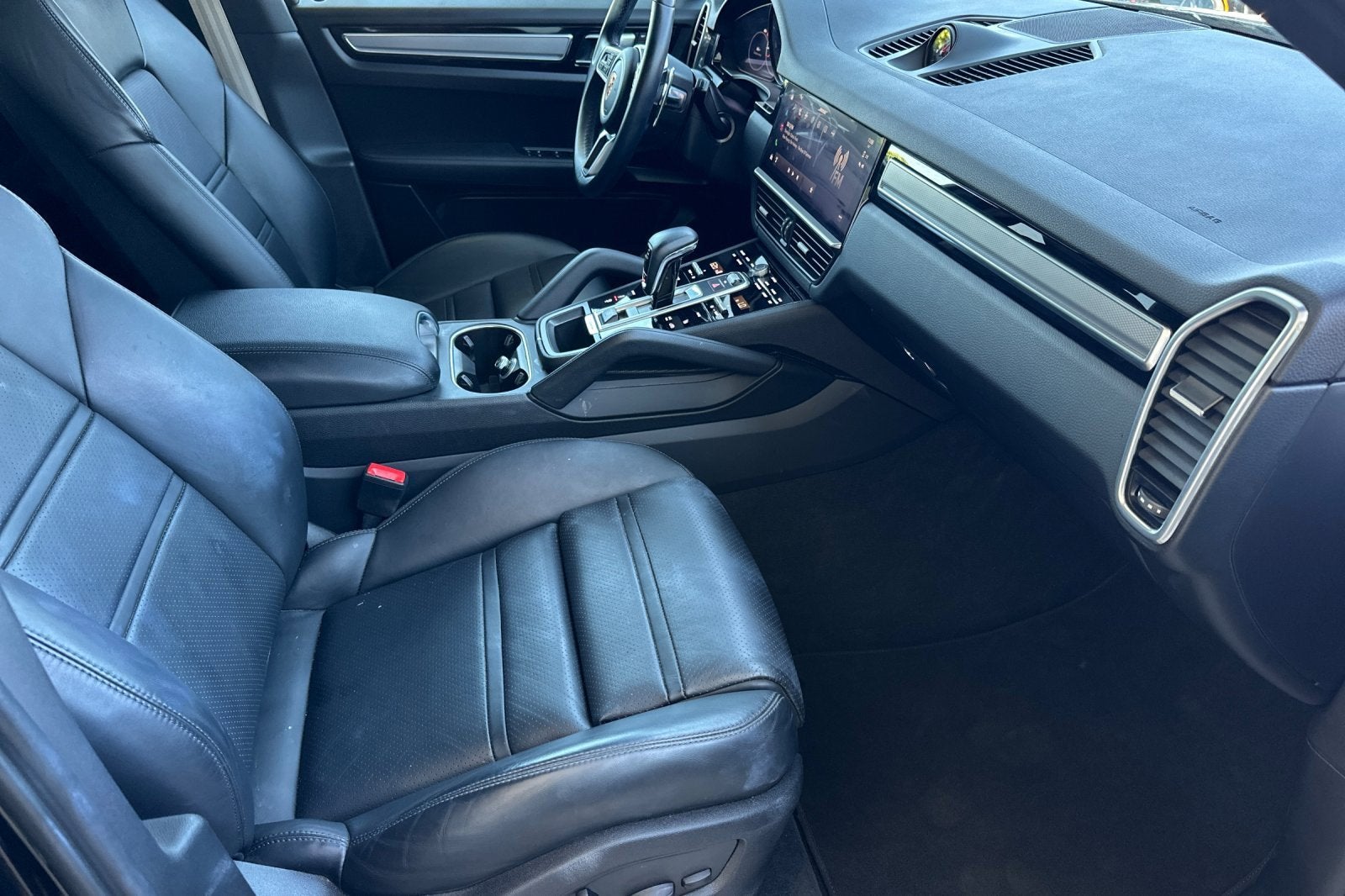 2023 Porsche Cayenne S