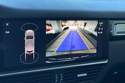 2023 Porsche Cayenne S