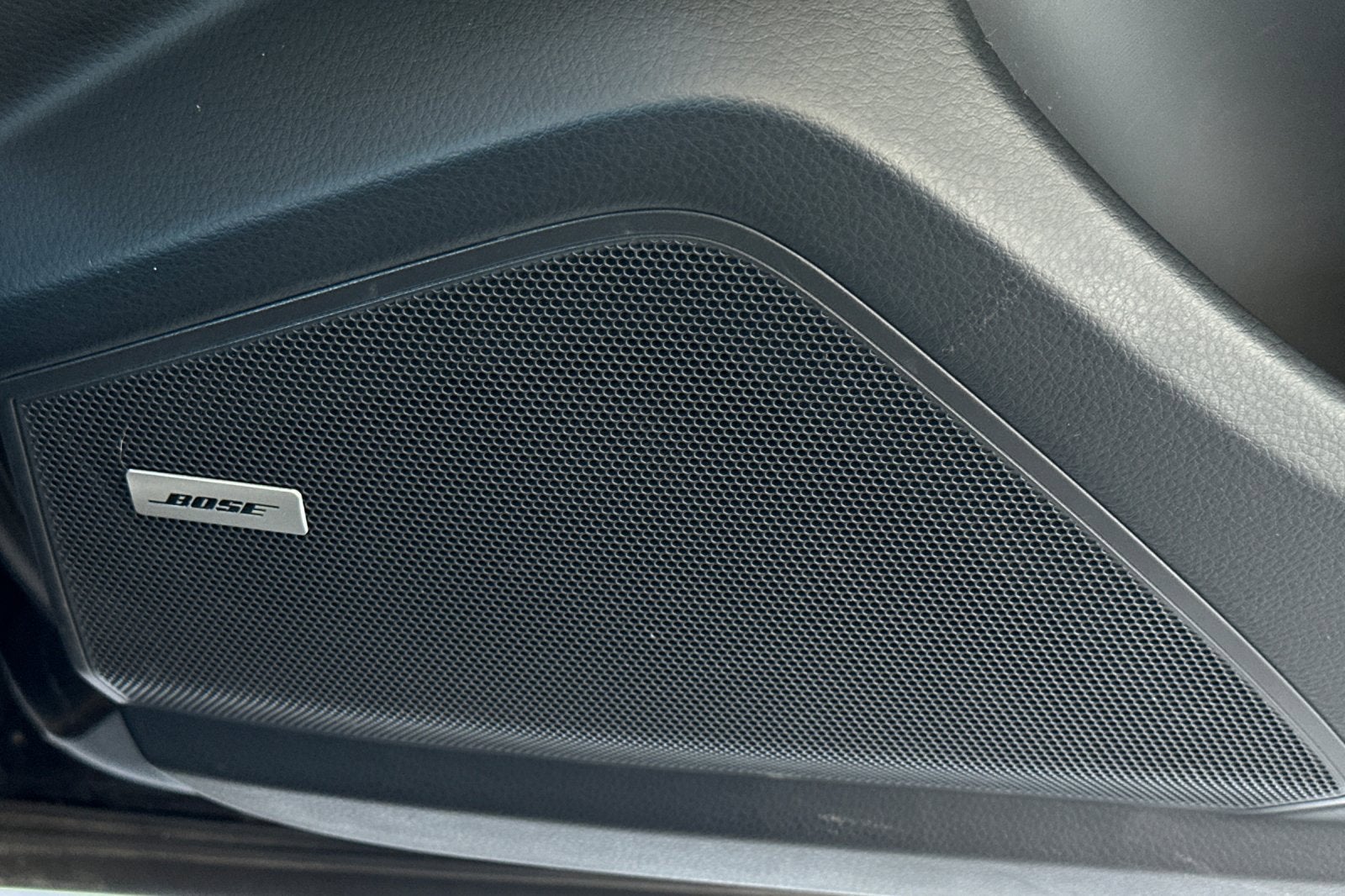 2023 Porsche Cayenne S